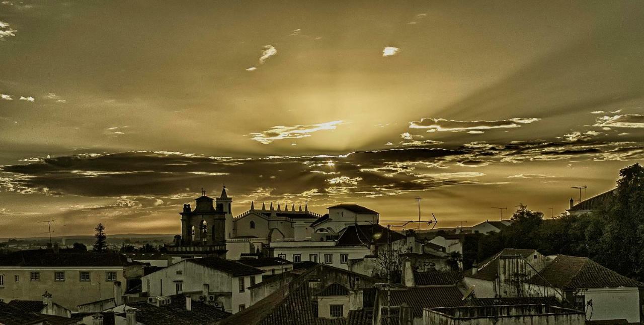 Casa Vitoria Guest House Évora Eksteriør billede